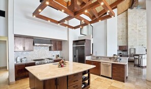 Fridge, microwave, oven, stovetop - Welcome to Casa Caiman | FULL STAFFED + 2 BOATS by Viridian Experience (peninsula papagayo)