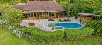 Maison 5 chambres + bateau privé / capitaine et chef à Península Papagayo!