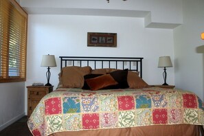 4 quartos, ferros/tábuas de passar roupa, berço de viagem, Wi-Fi