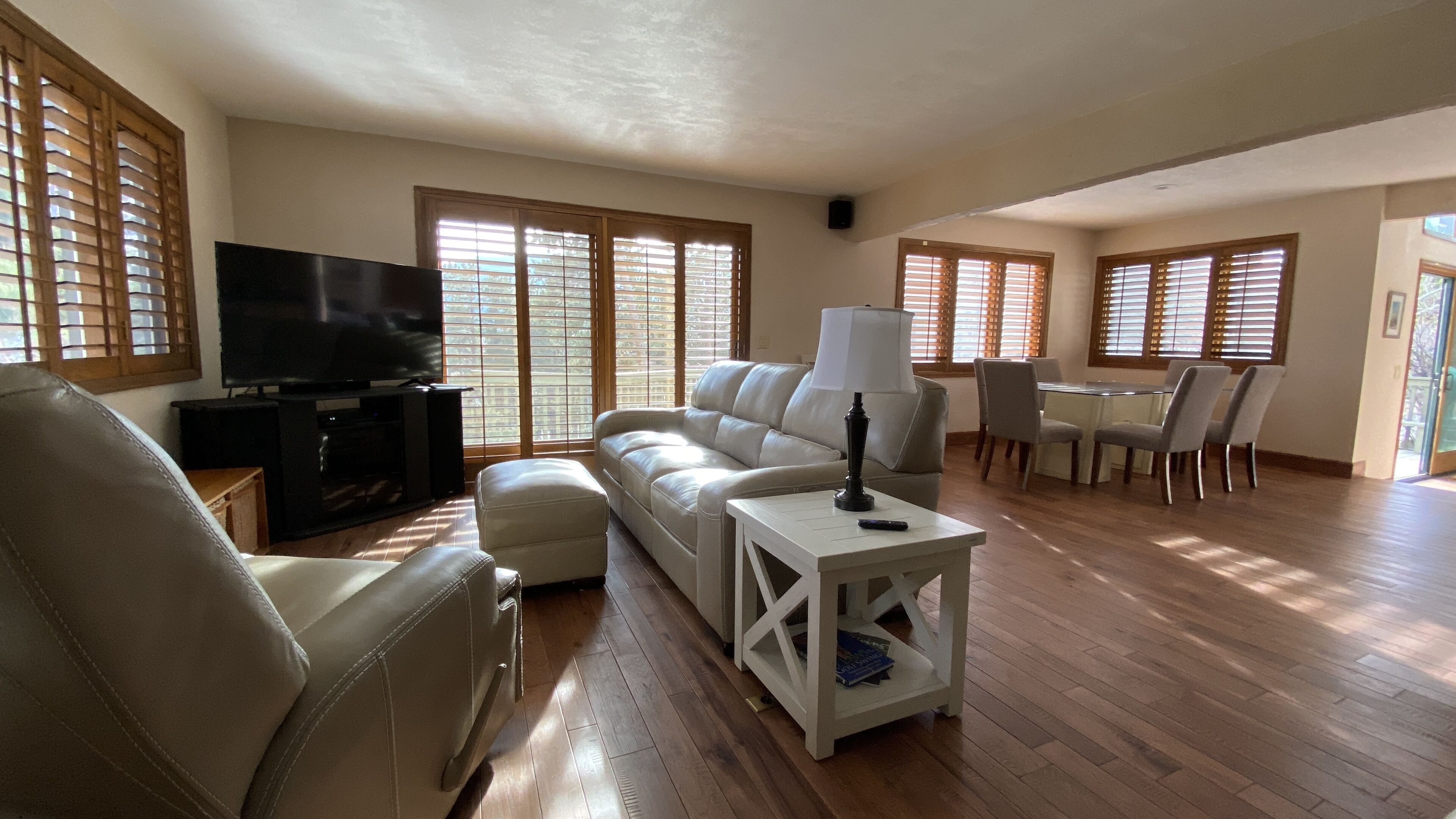 Spacious 4 bedroom family mountain home.