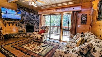 Fireplace, DVD player
