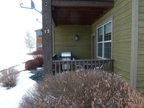 Property grounds - 3 bed/2 bath condo, Grand Targhee/Jackson Hole skiing, Yellowstone home base (Driggs)