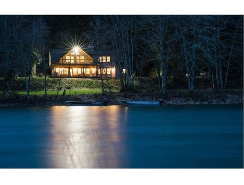  Clackamas River Front Oregon City