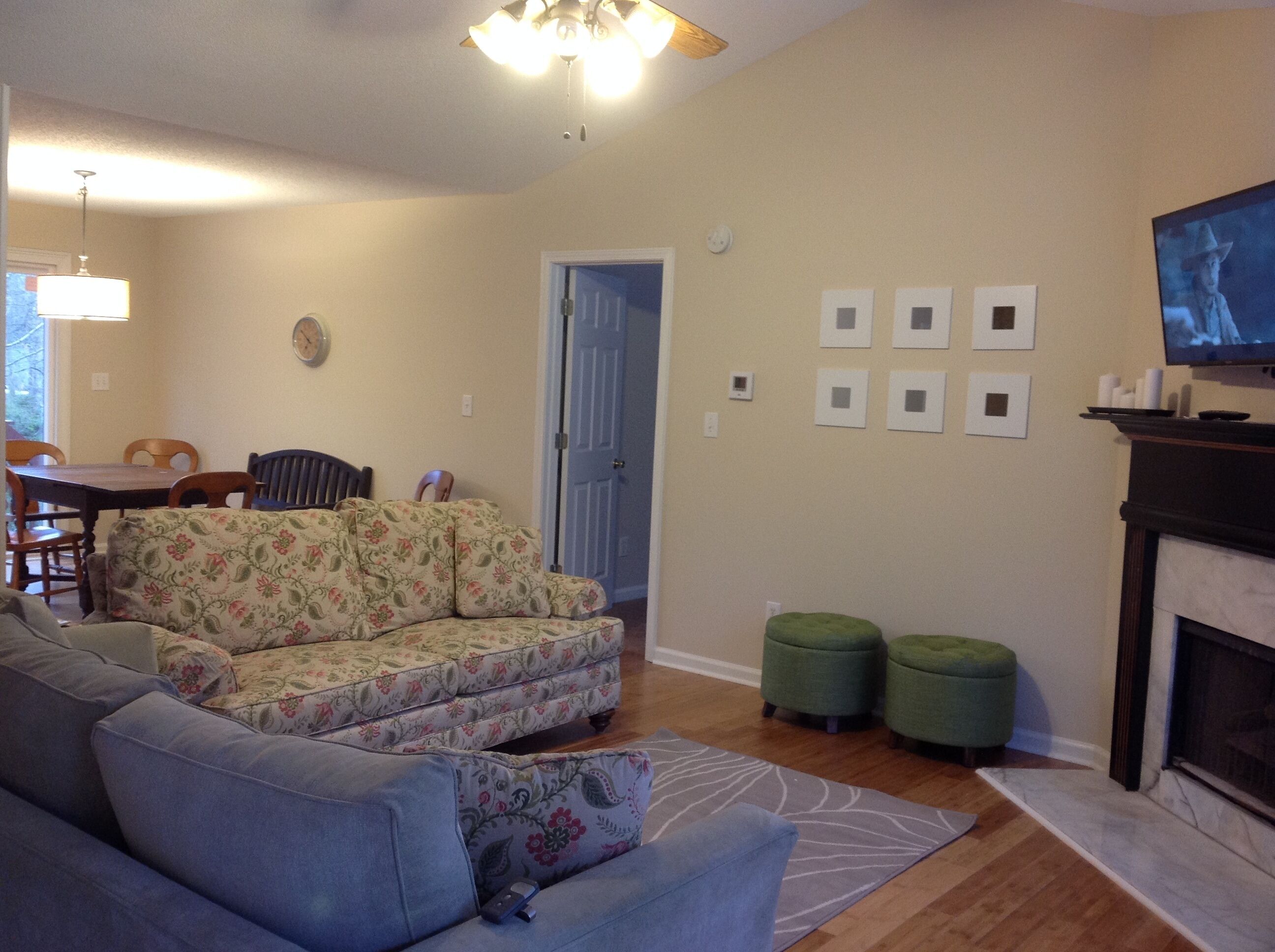 Stand alone home 6 miles to LakePoint Sports complex and 2 miles to Lake Acworth