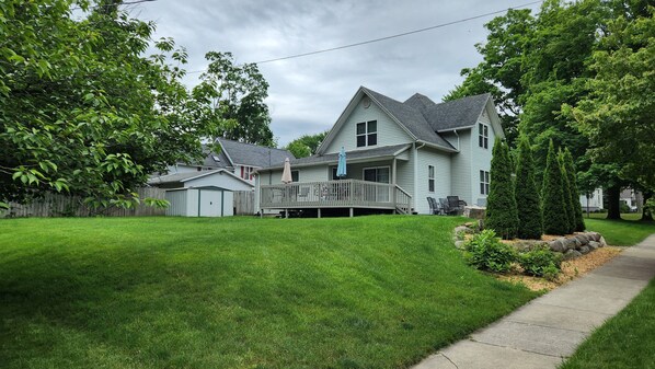 Exterior - SPACIOUS SoHa FAMILY RETREAT! Walk to Town! Mins to Beach! Sleeps 12! Large Lot! (South Haven)