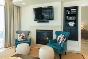Smart TV, fireplace, DVD player, books - YeeHaaa!!!! Rock star / Turquoise Place (Orange Beach)