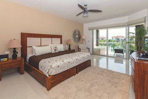3 bedrooms, in-room safe, iron/ironing board, free WiFi