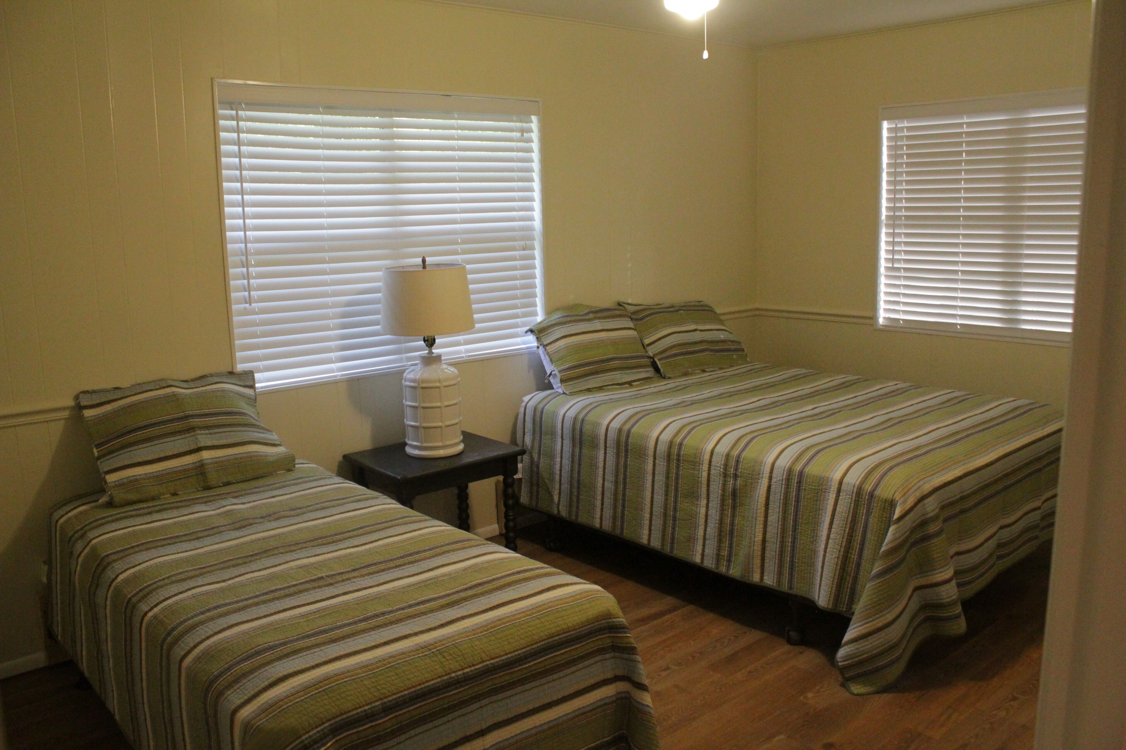 Swim, tube, relax!  Guadalupe River frontage ~ Above the Rapids @ Gruene    