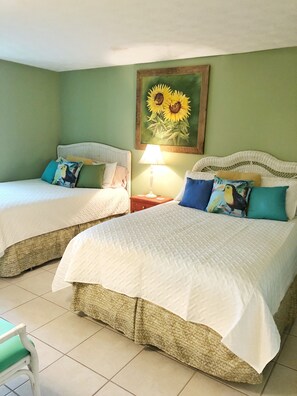 2 bedrooms, iron/ironing board, free WiFi, bed sheets