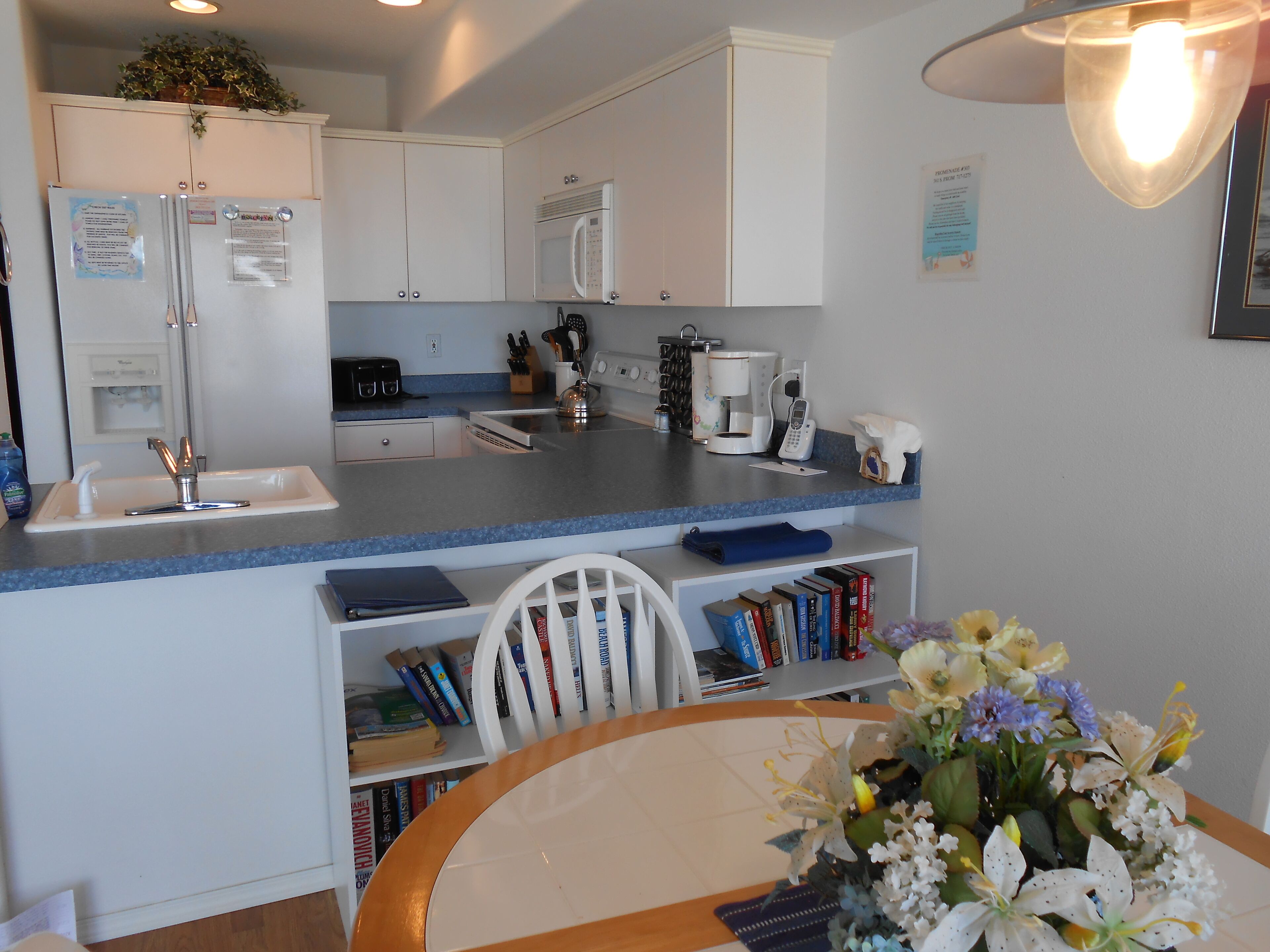 3rd floor Oceanfront Condo, 1 block to town - #303 is the perfect unit