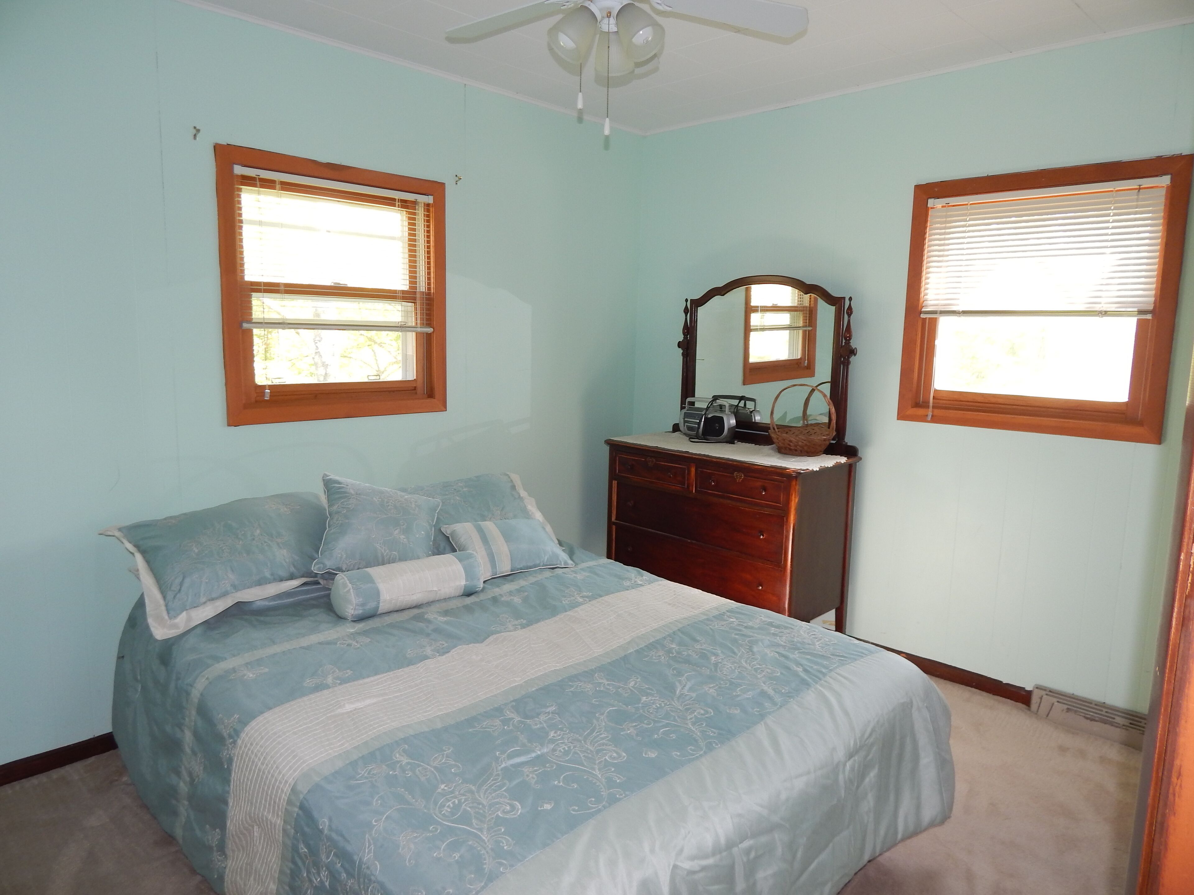 Beautiful Lake Front Home North of Long Lake, Brainerd!