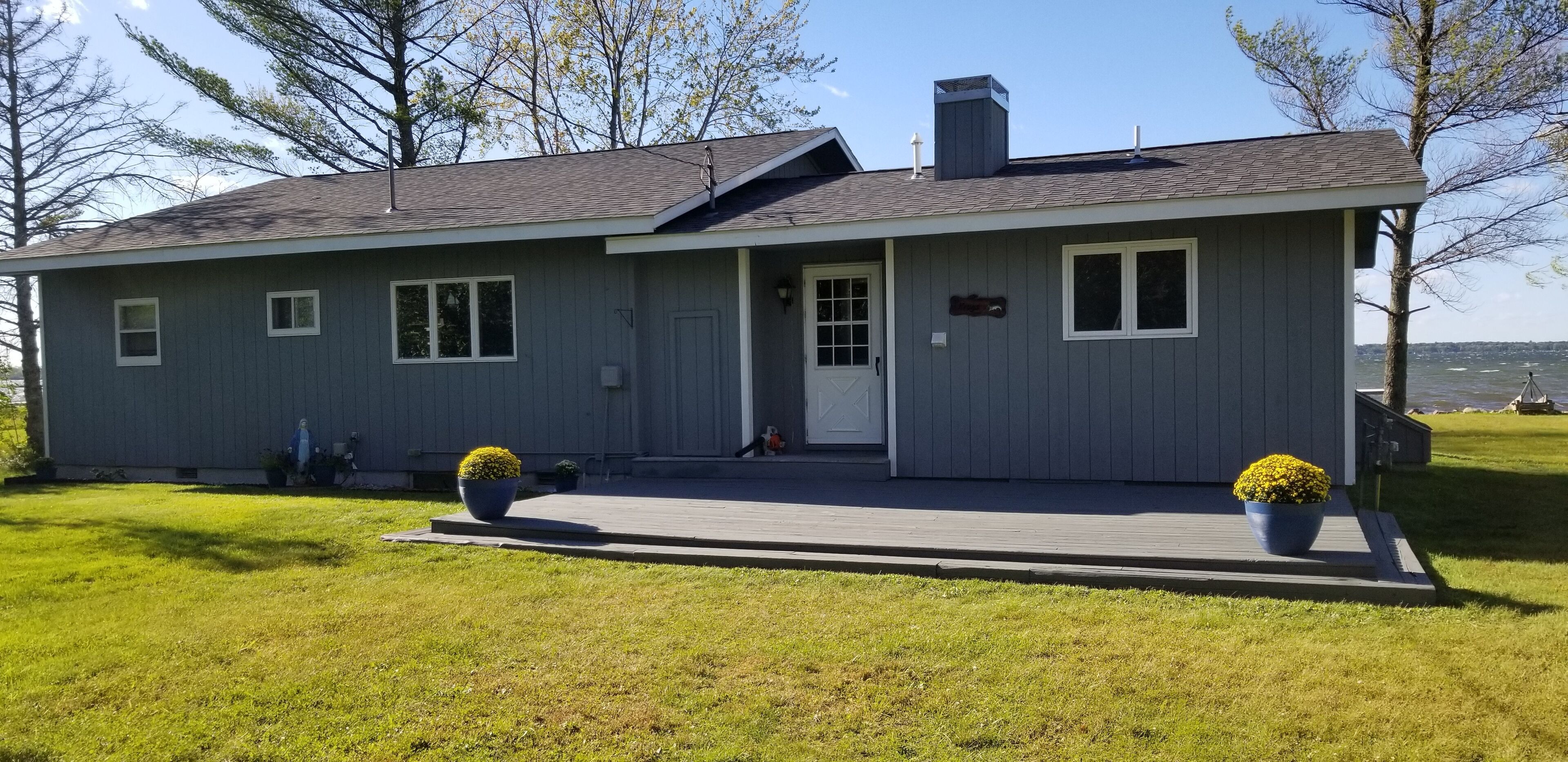 Beautiful Lake Front Home North of Long Lake, Brainerd!
