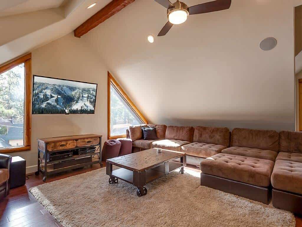 Second living area for movie nights