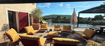 Fantastisk og romslig hjem i Provence!