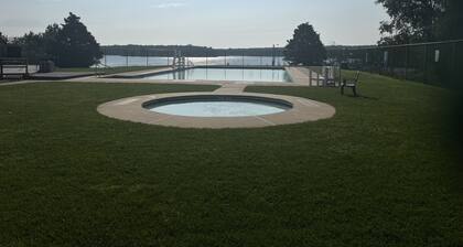 Beach/Lake Home In Towamensing Trails