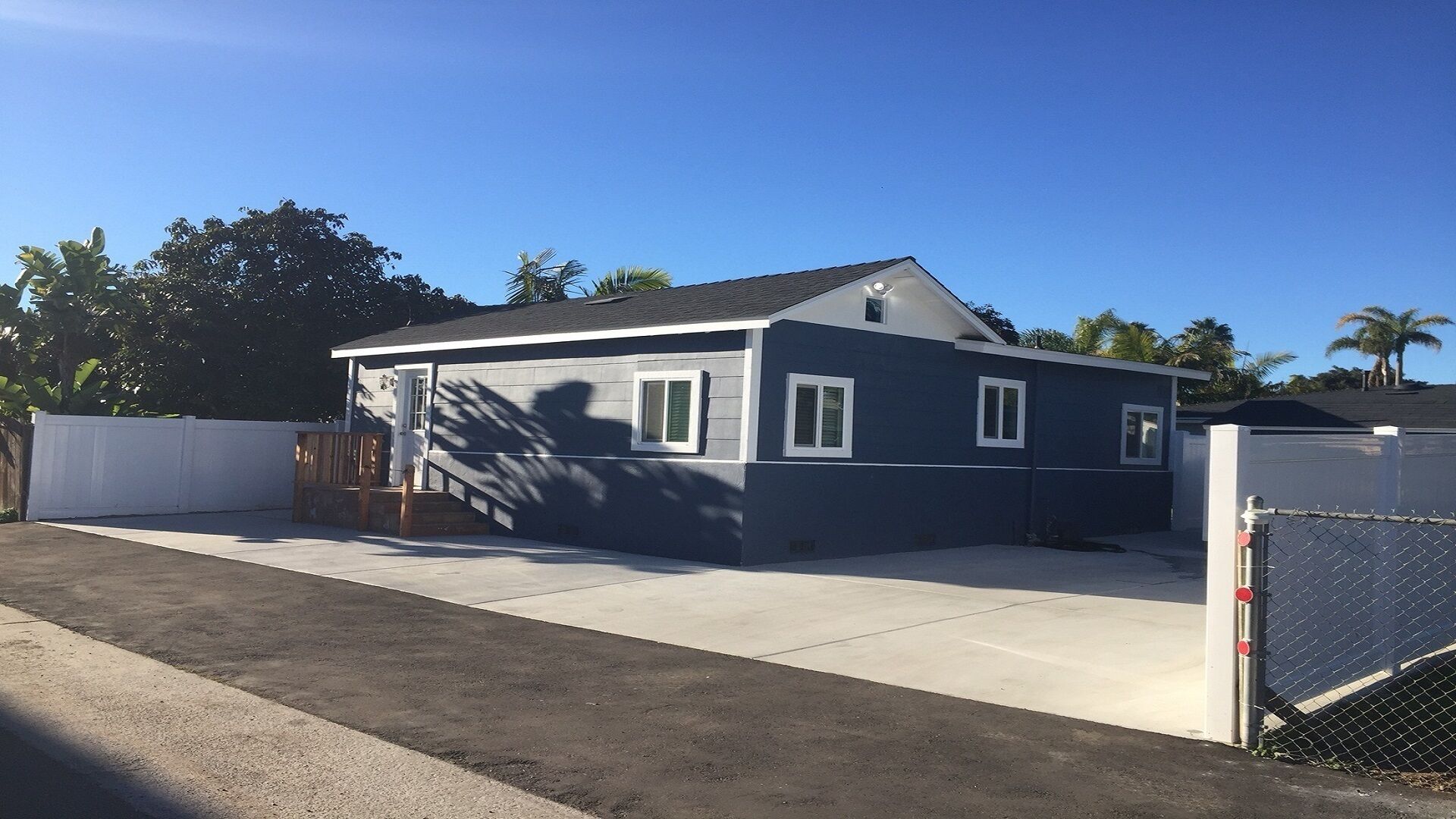 Dolphin Cottage in Carlsbad Village