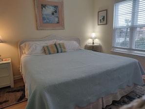 3 quartos, ferros/tábuas de passar roupa, Wi-Fi, roupa de cama