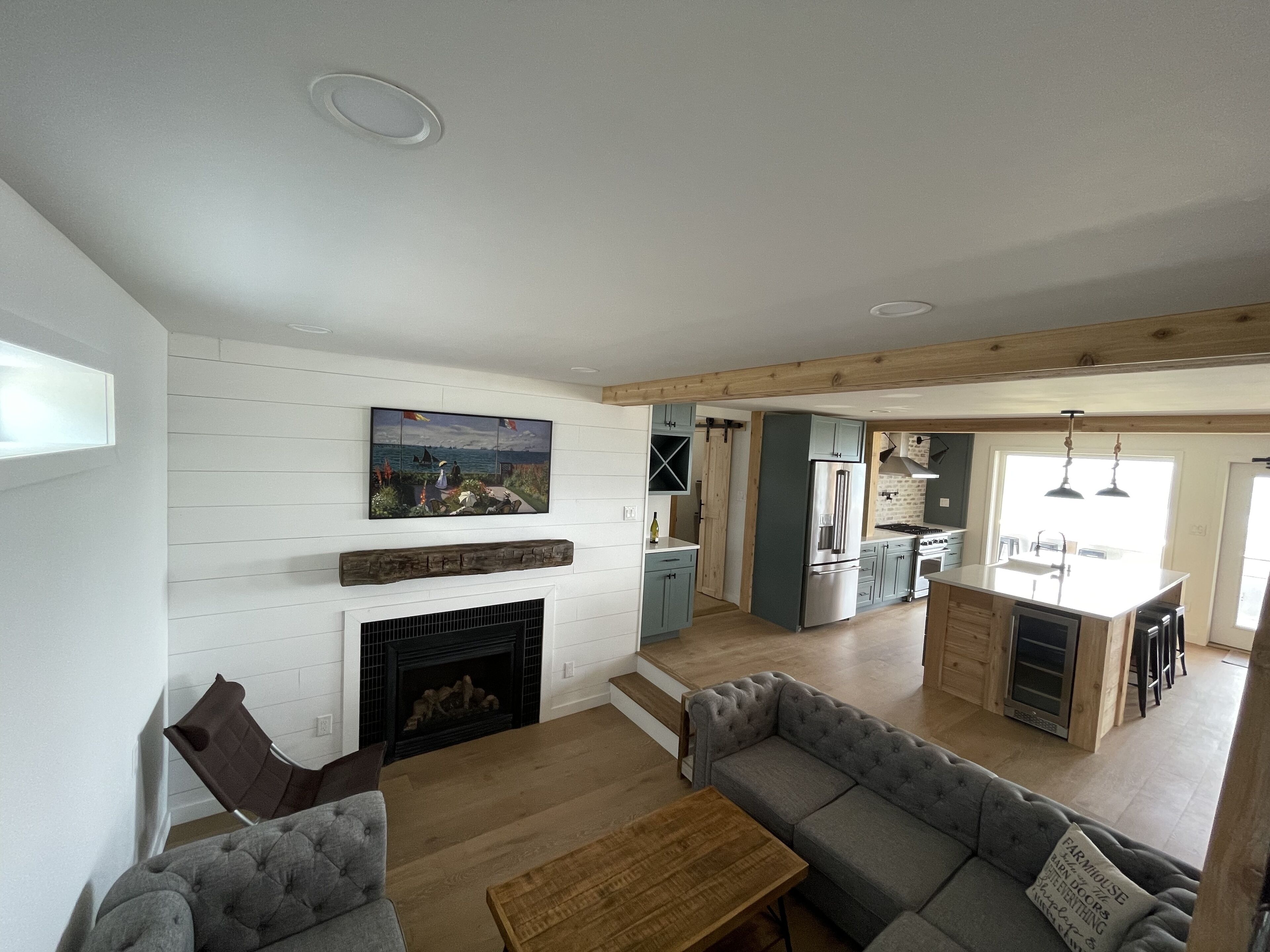 Family Friendly Luxury Home w/ Seneca Lake Views on Wine Trail! 🐶