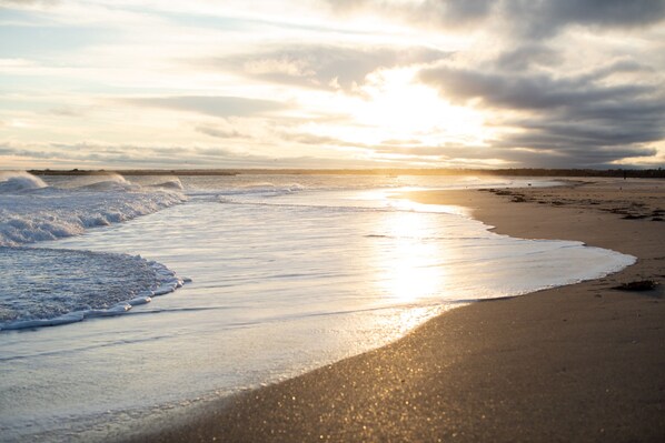 Beach nearby, sun-loungers