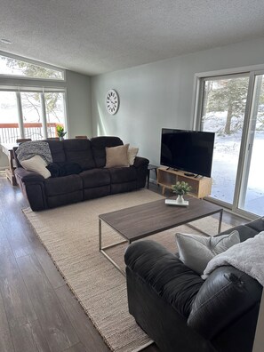 Smart TV, fireplace, DVD player, foosball