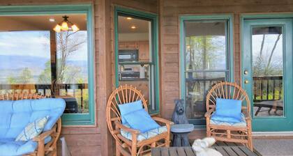 Amazing View of Lake Chatuge!