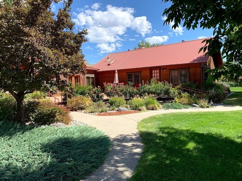 Stunning 100-acre Riverfront Ranch & Orchard, Close to Wineries, Amazing Views.