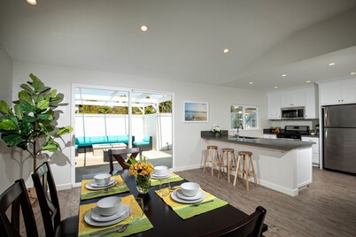 Carlsbad Getaway - Spacious and new!