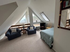 4 間睡房、熨斗/熨衫板、免費 Wi-Fi、床單