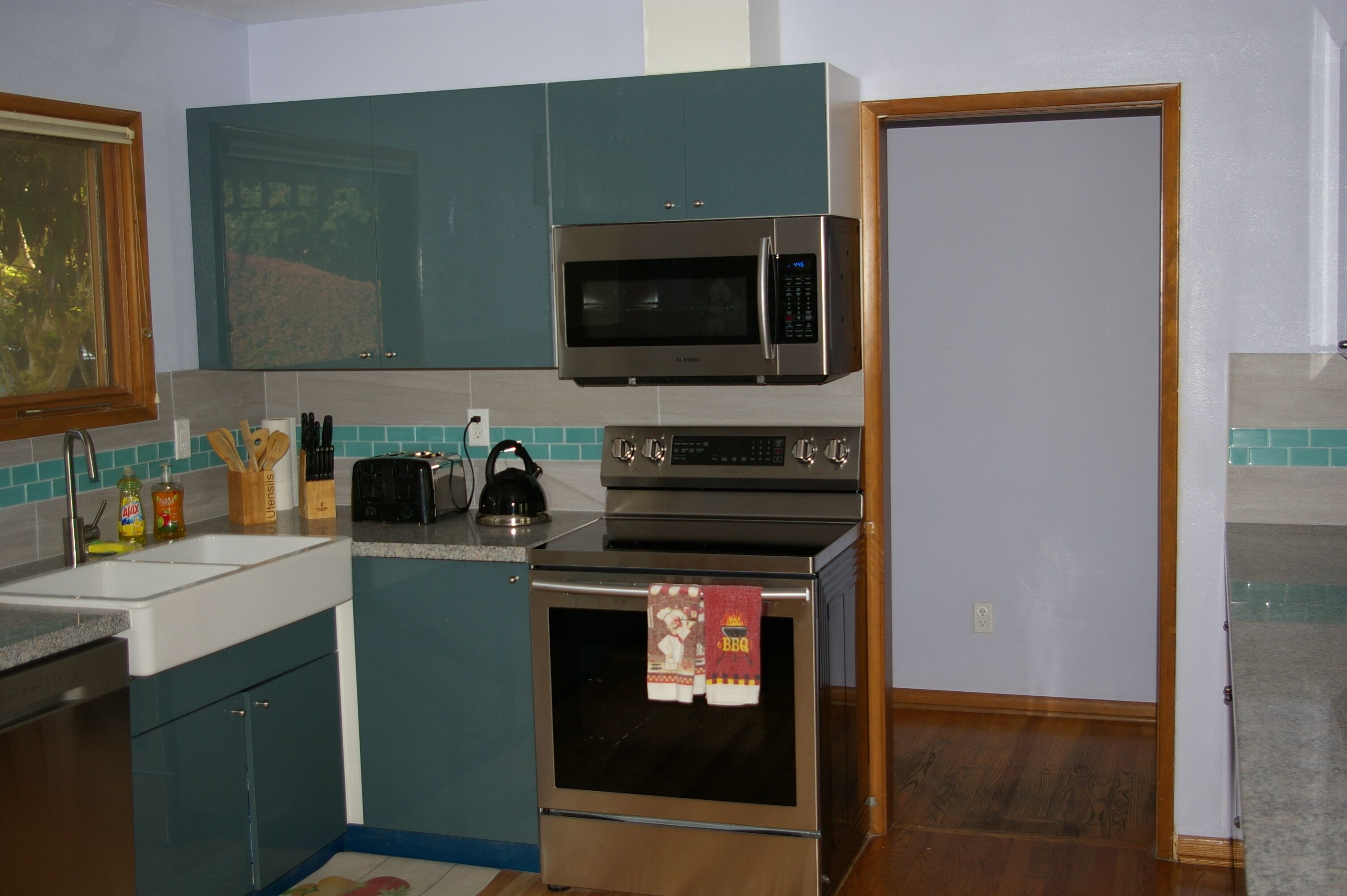 Quiet Place in the Park, 5bdrm/3bth