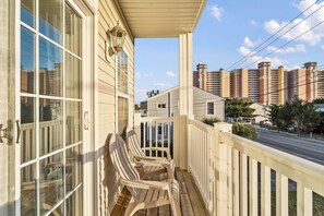 Property grounds - Grand Ocean Getaway III, Private Pool ! (North Myrtle Beach)