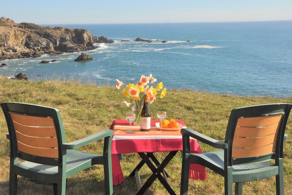 Ocean Hideaway sits on its own private bluff overlooking crashing surf!