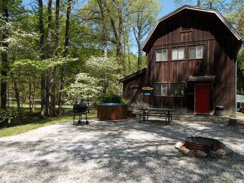 Caddo River Crossing - The Barn Cabin - Has access to the Caddo River
