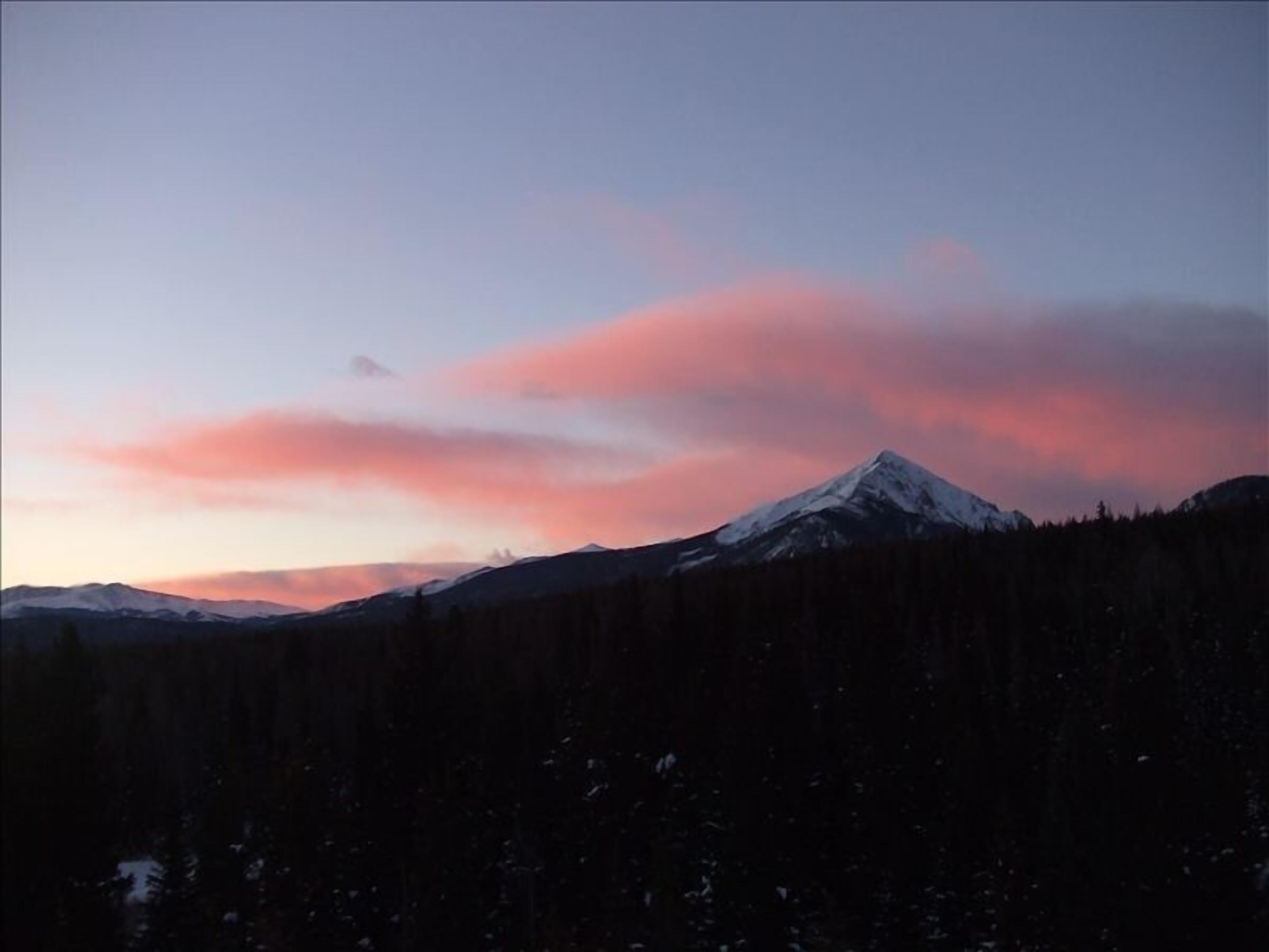Breath Taking View of Mt and Lake Dillon from 2bd, 2BA Condo
