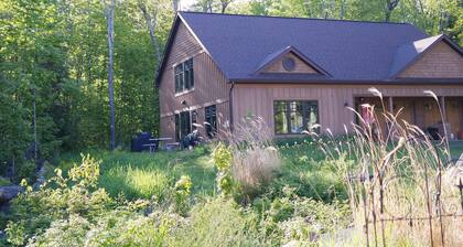 Guest House on Owners Lakefront Property