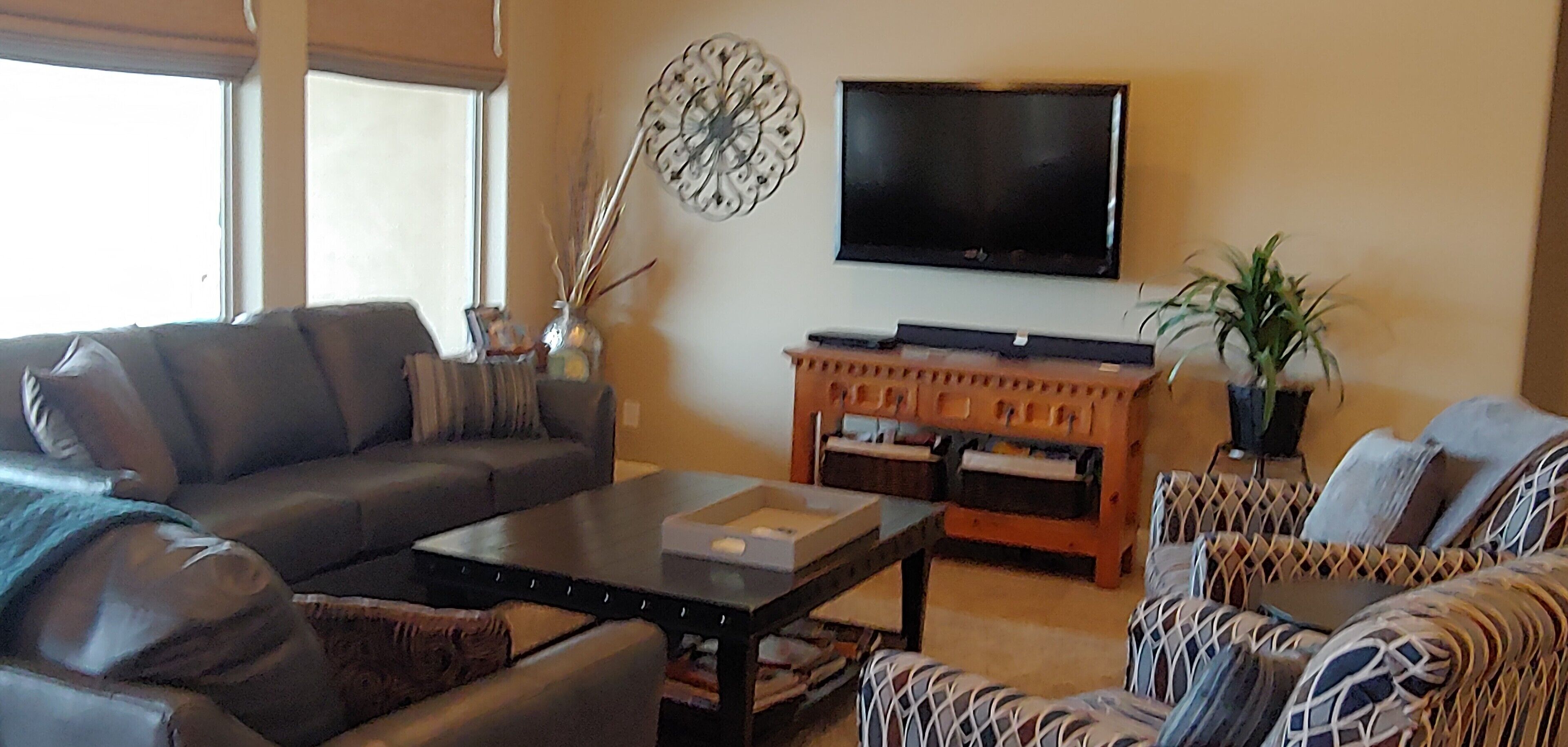 Your Perfect Winter Escape! Heated Pool/Spa, Golf Course View! Read Our Reviews!