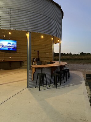 Bar (in der Unterkunft)