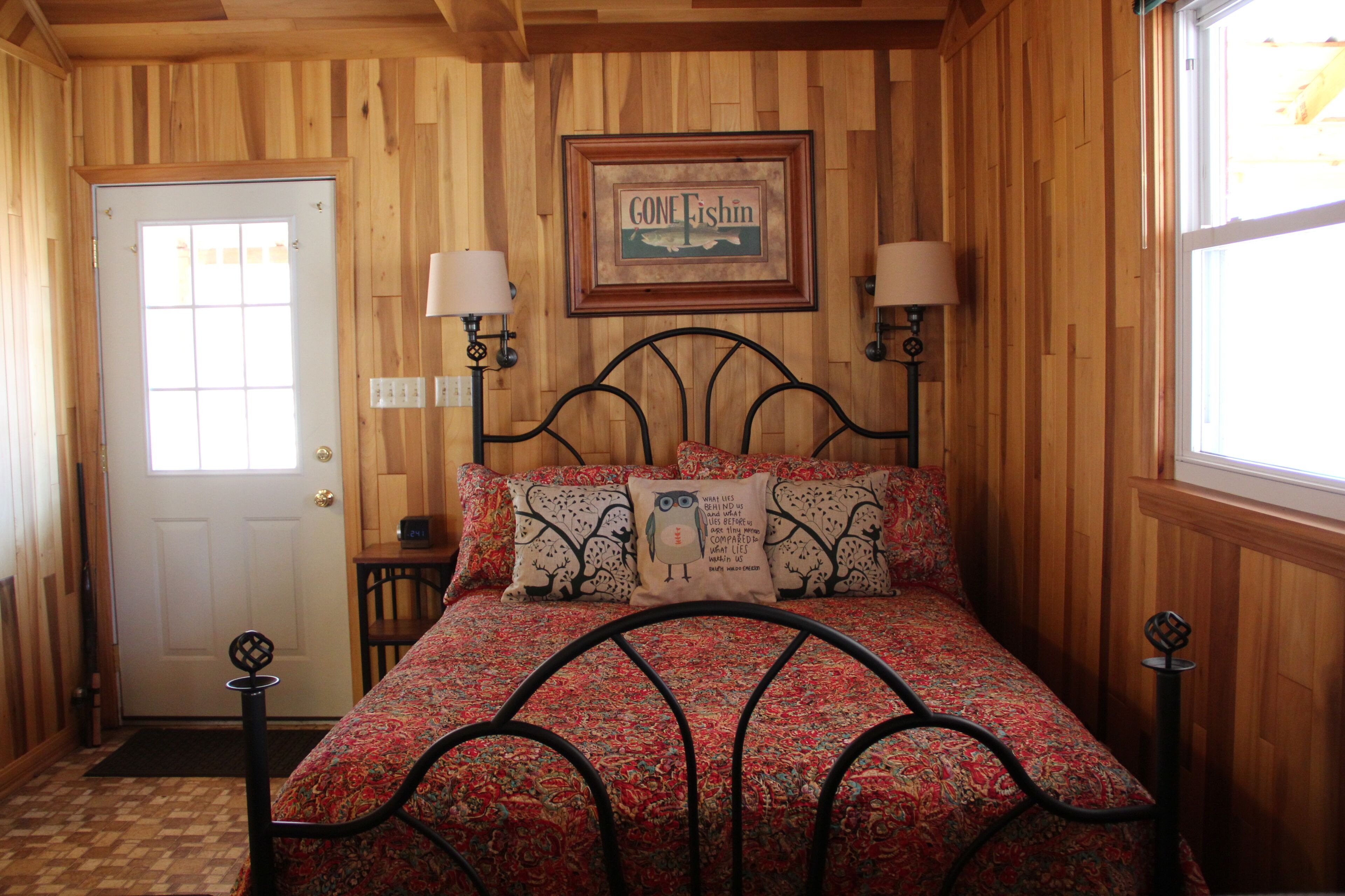 Rustic, Secluded Getaway Cabin In The Woods Situated On 200 acres