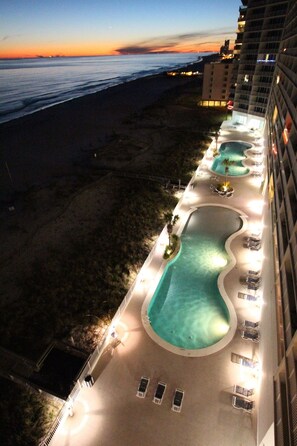 Indoor pool, a heated pool - Lighthouse 803 - Beachfront with views! (Gulf Shores)