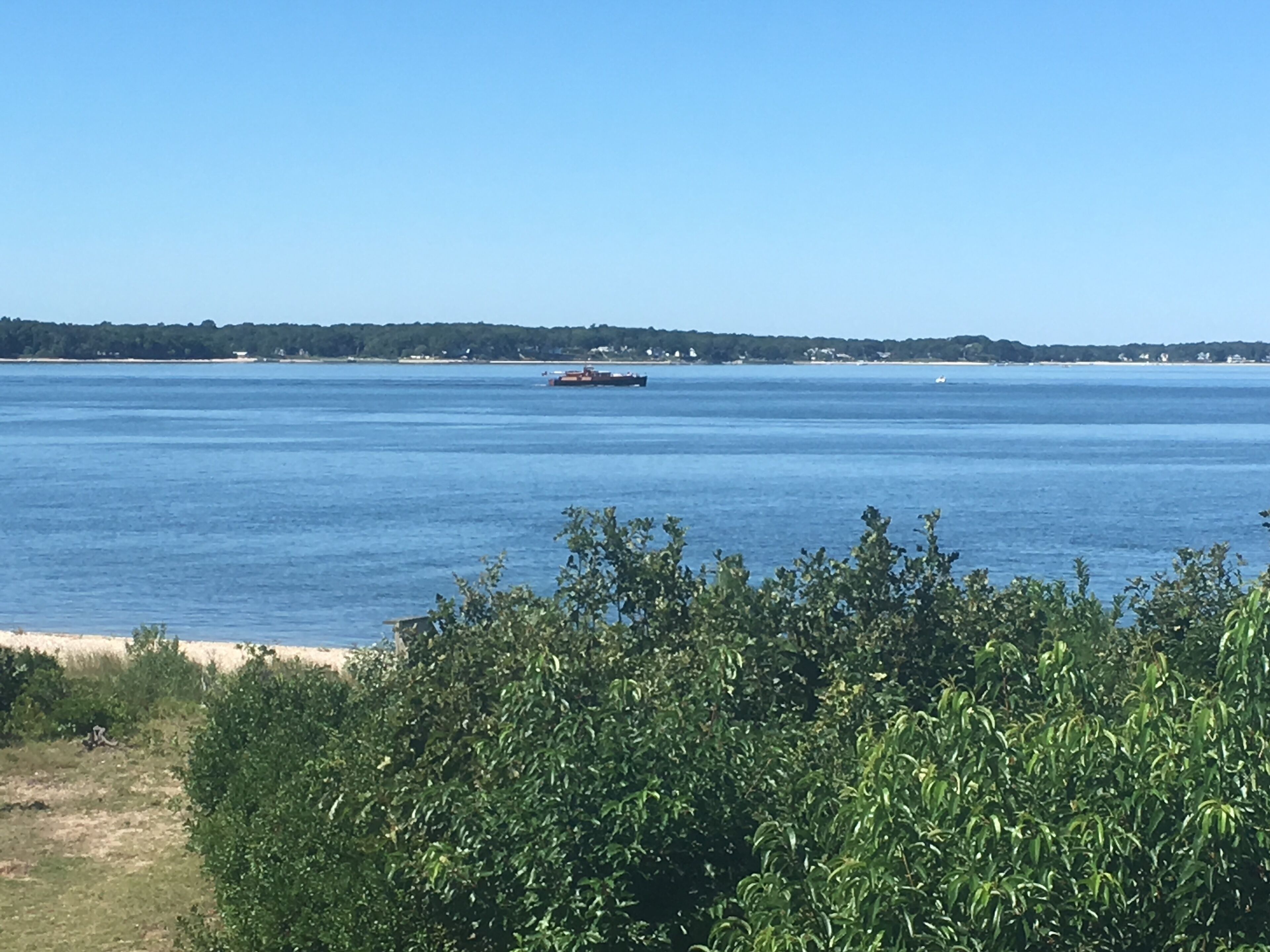 Shelter Island Waterfront Home!