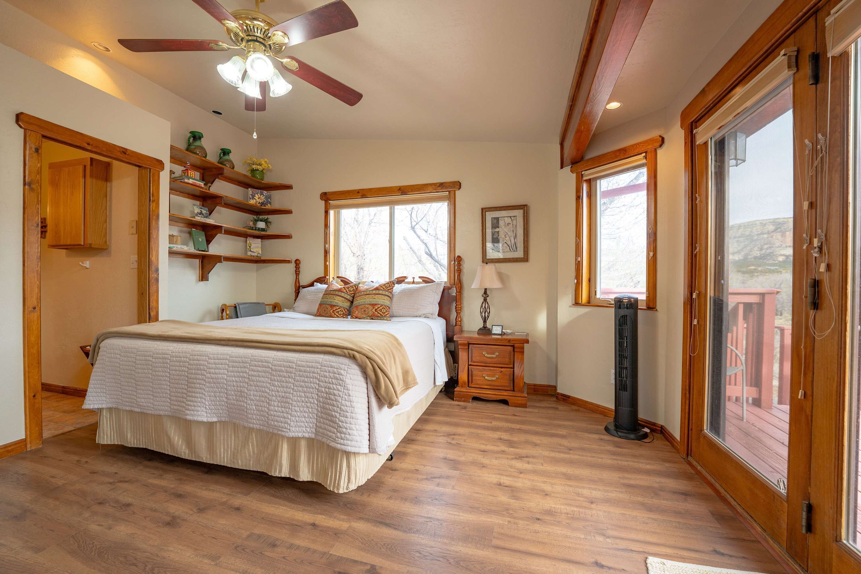 3 bedrooms, iron/ironing board, travel crib, free WiFi