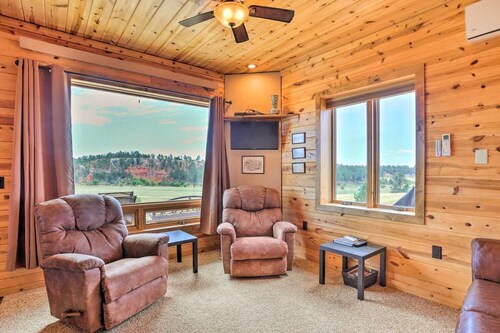 Big Country Cabin, serene, secluded.