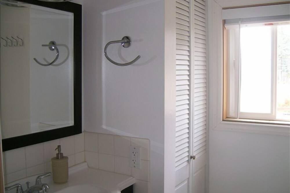 Puget Sound Airbnb & Cheap Cabin Rentals from 39 AirCabins
