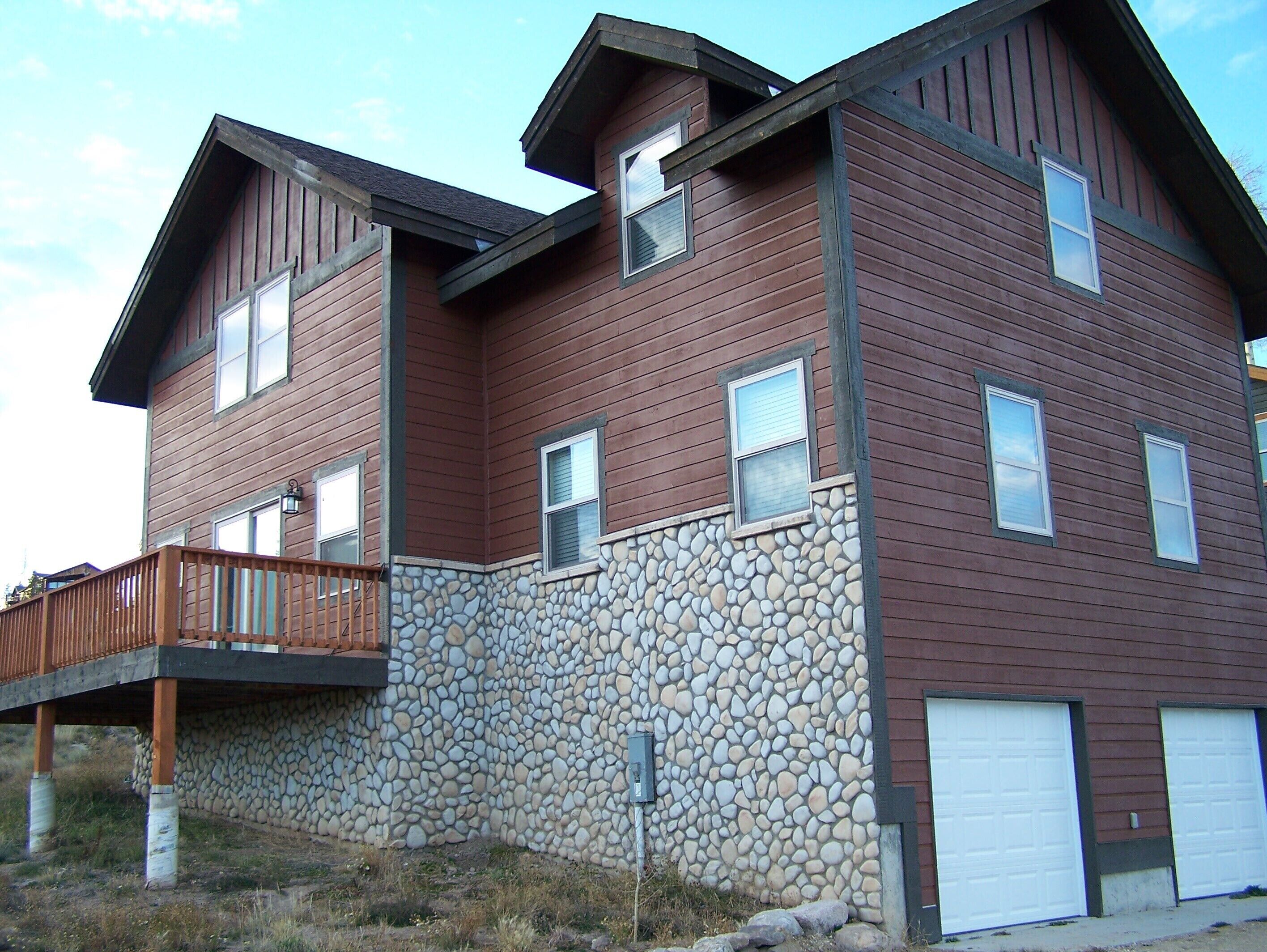 Spacious  Home + Views!  