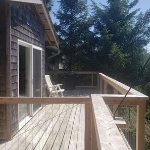 Property grounds - ""SAND & SEA" --  (sleeps up to 12) (Ocean City)