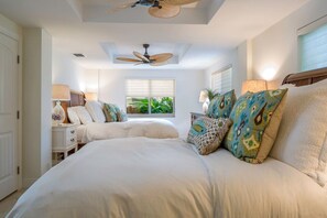 7 bedrooms, desk, iron/ironing board, travel crib
