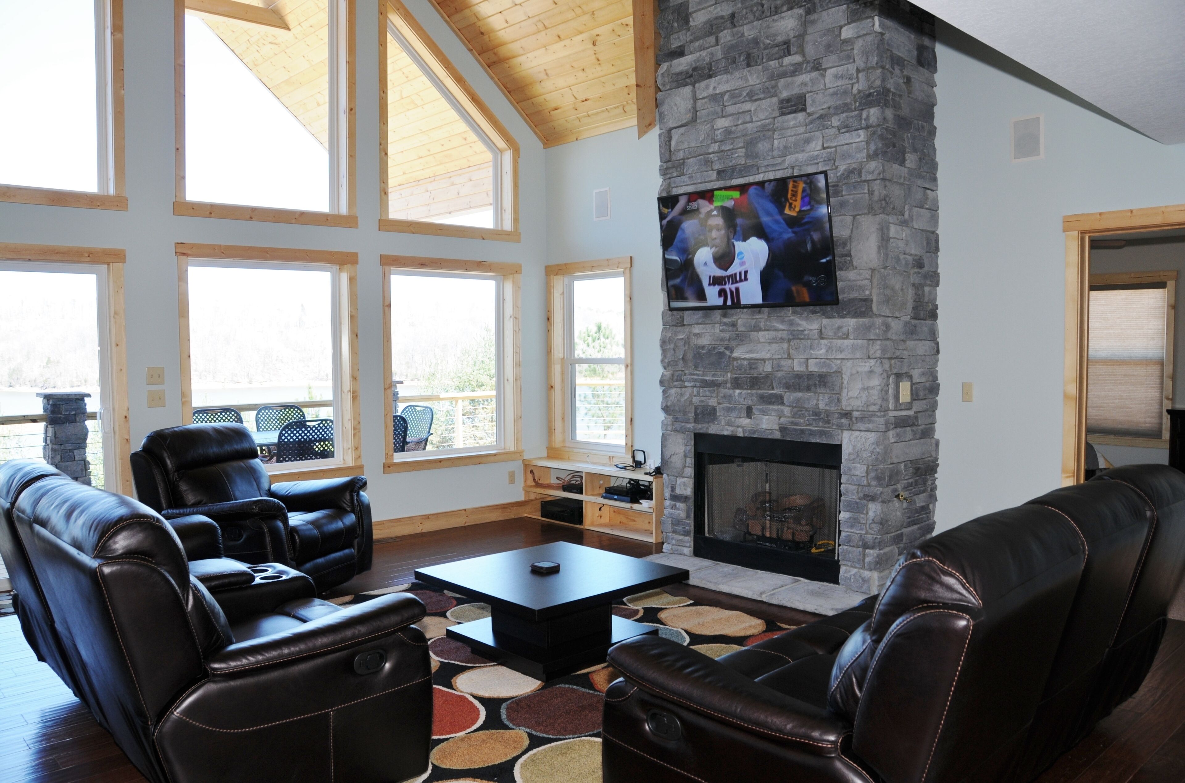 Smart TV, fireplace, video games, DVD player