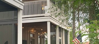 Låga priser för augusti! Havsutsikt + 4 sovrum / 4. 5 badrum