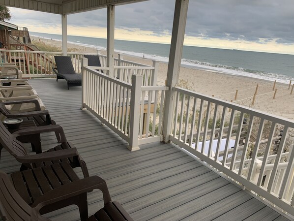Property grounds - Right on the beach, wonderful views of the ocean, great house! (Oak Island)