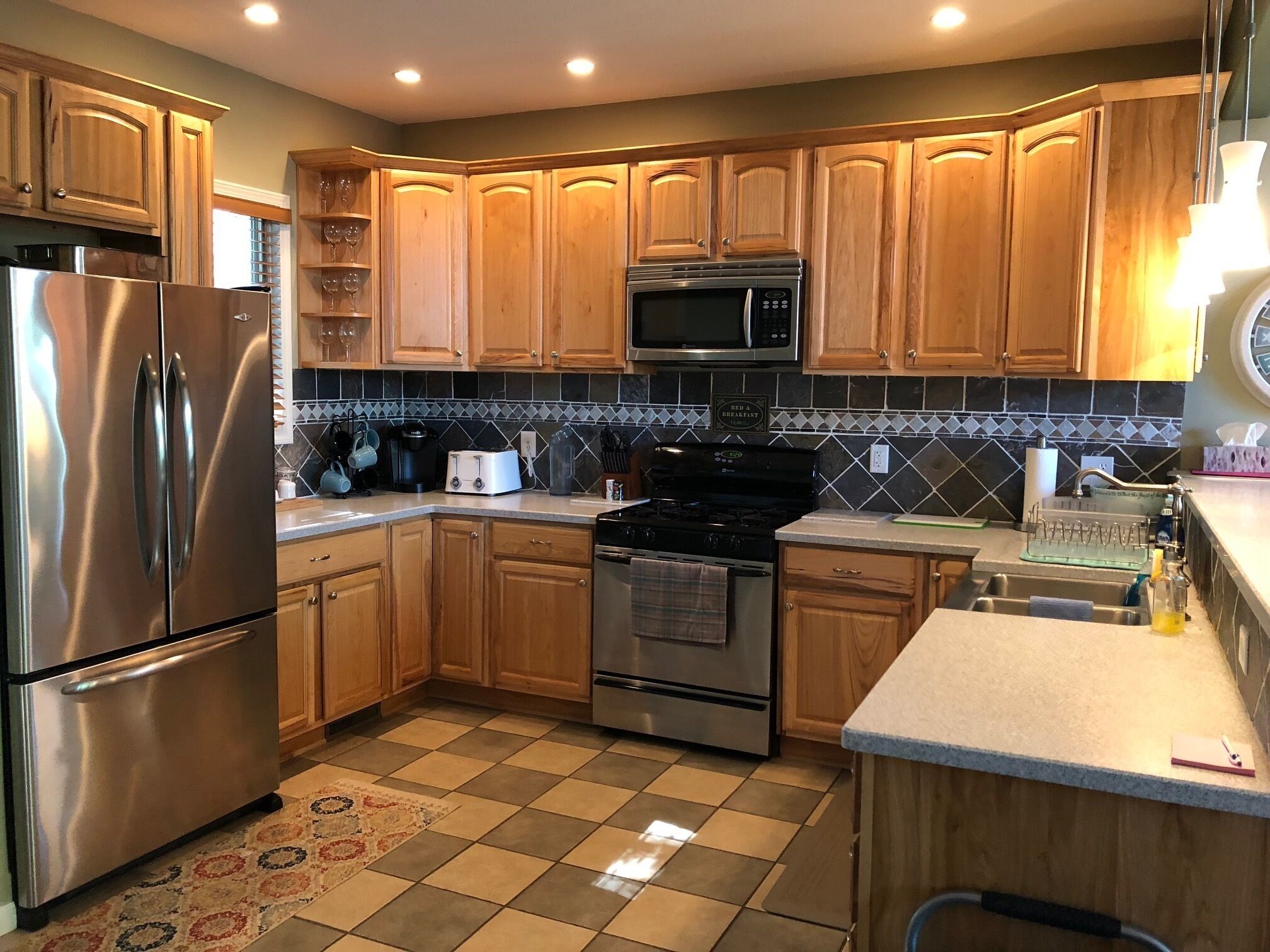 LARGE CROOKED LK WATERFRONT HOME-FAMILY FRIENDLY