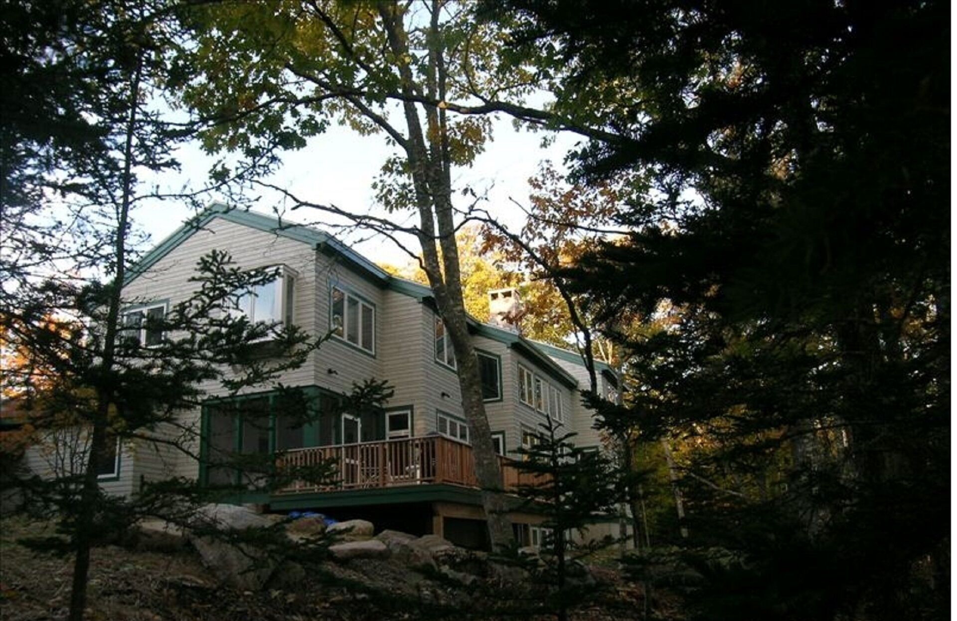 Gorgeous Oceanside Home in Wooded Setting